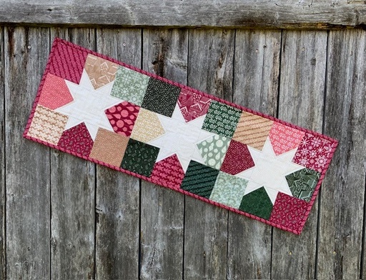 [HHGBLSSTARKIT] Gingerbread Lane "Scrappy Stars" Tablerunner Kit
